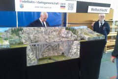 340b5b7f-1d31-db7e-2570-bb84dcde1714